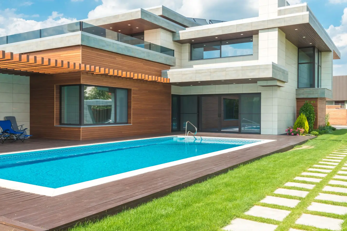 Swimming pool builders serving Georges River, NSW